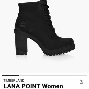 Timberland Lana point like new, never worn outdoors! Size 6.5. Black